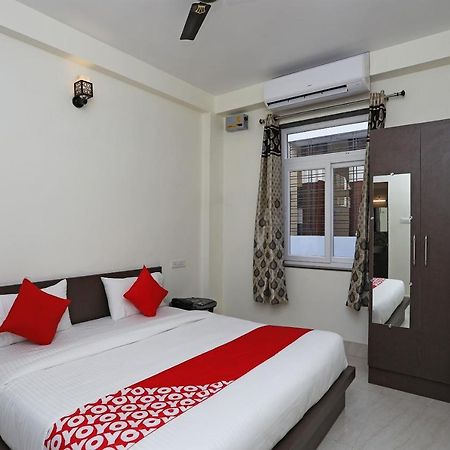 Oyo 16708 Sada Shiv Guest House Varanasi Eksteriør billede