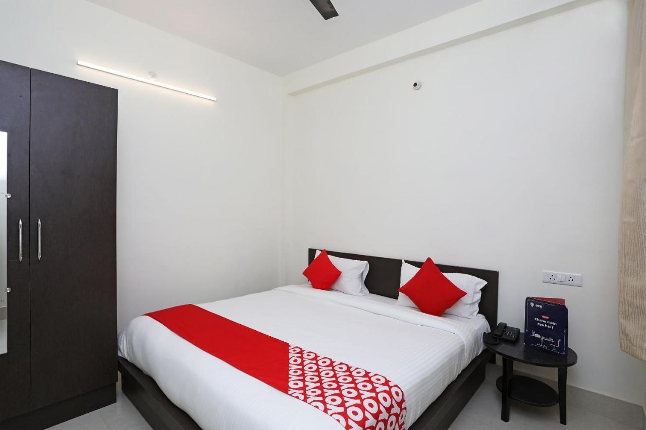 Oyo 16708 Sada Shiv Guest House Varanasi Eksteriør billede