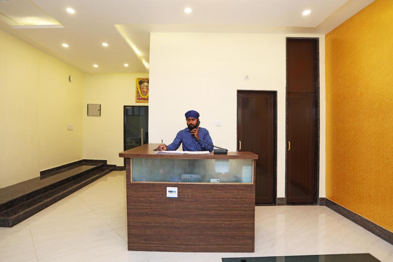 Oyo 16708 Sada Shiv Guest House Varanasi Eksteriør billede
